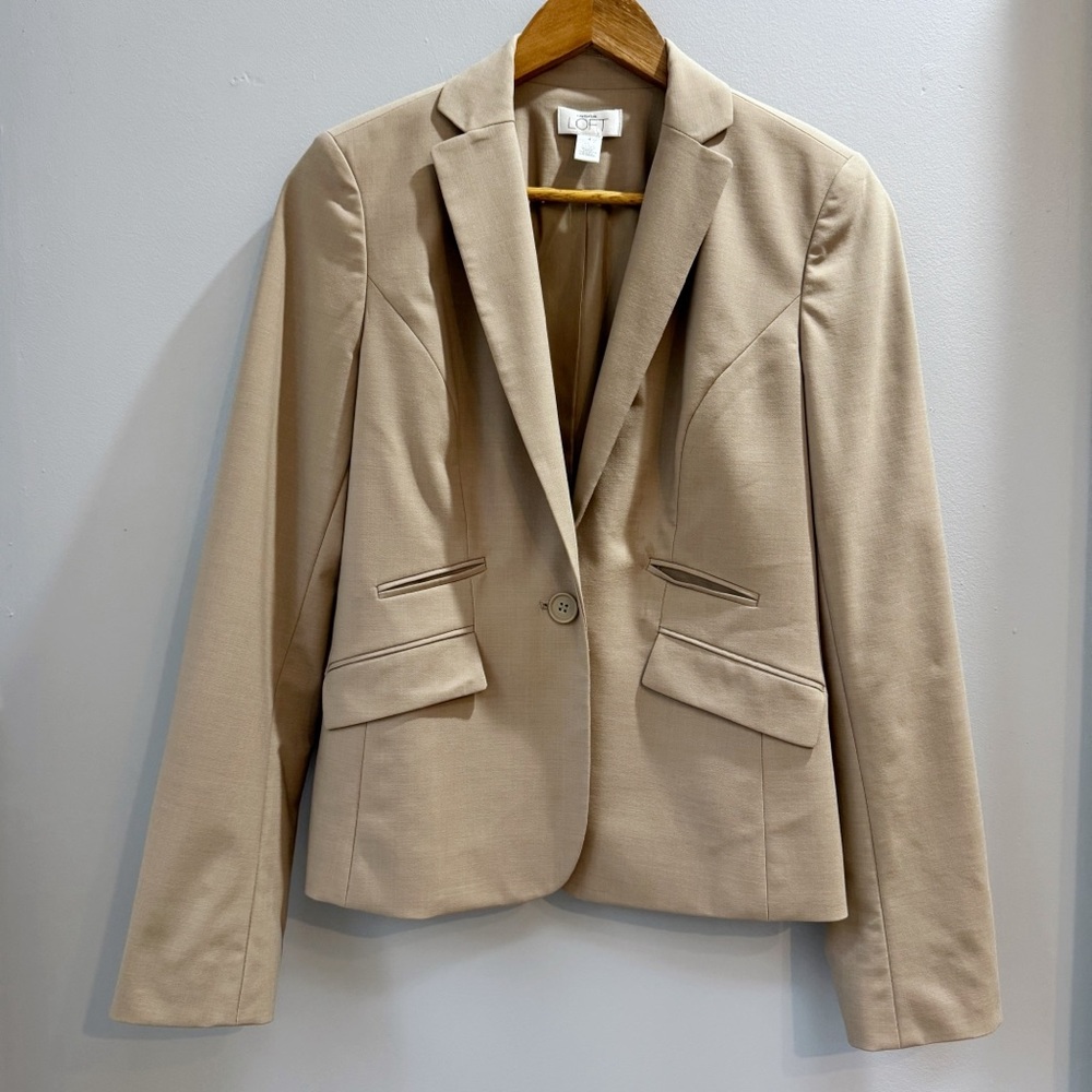 LOFT Beige Wool Blazer One Button Neutral Classic Academia Career Office Size 4